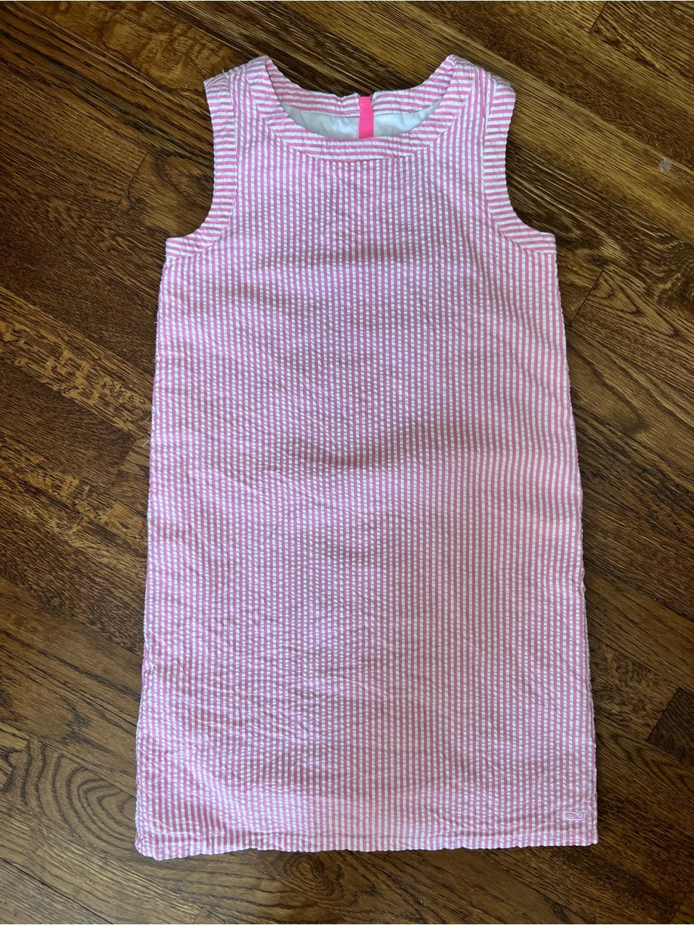 EUC Vineyard Vines Seersucker dress 8
